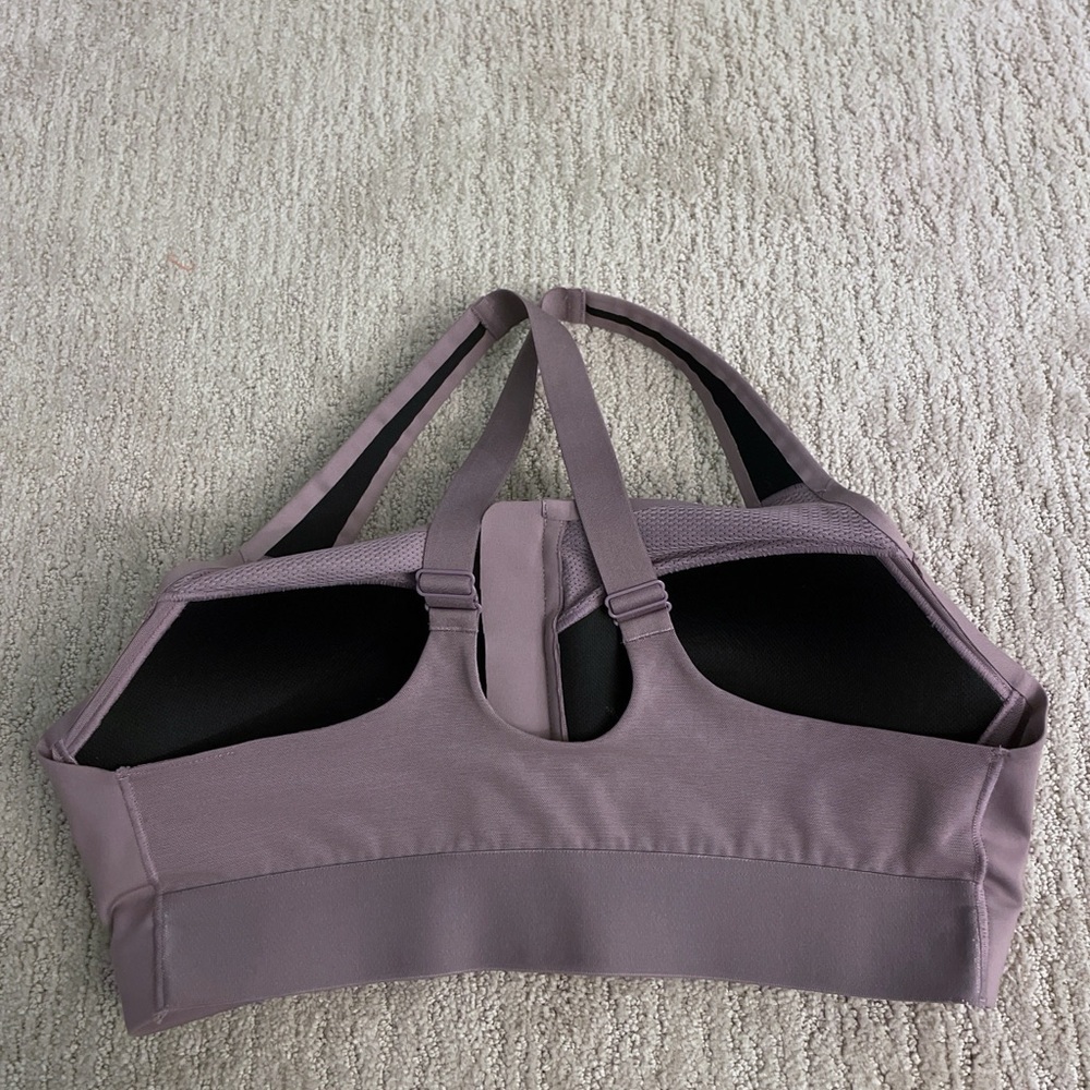Adidas Ultimate Training Sports Bra 36E(DD) - Picture 2 of 3